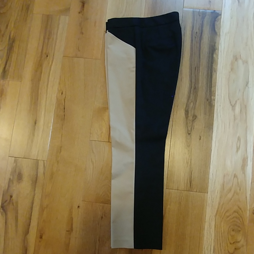Capri pants